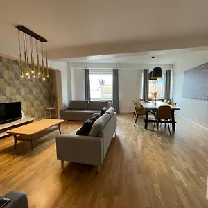 Boutique - Old Town 120m2 - Private Underground Parking - Apartment