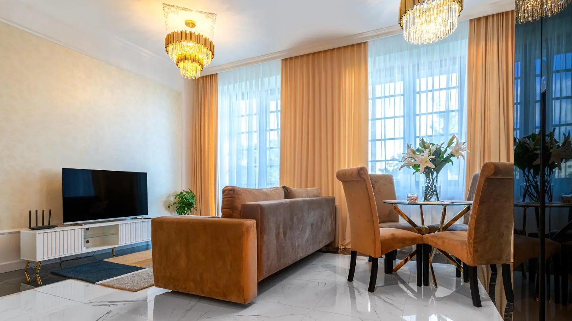 Apartament Versace Jana Pawla Breslau Apartment